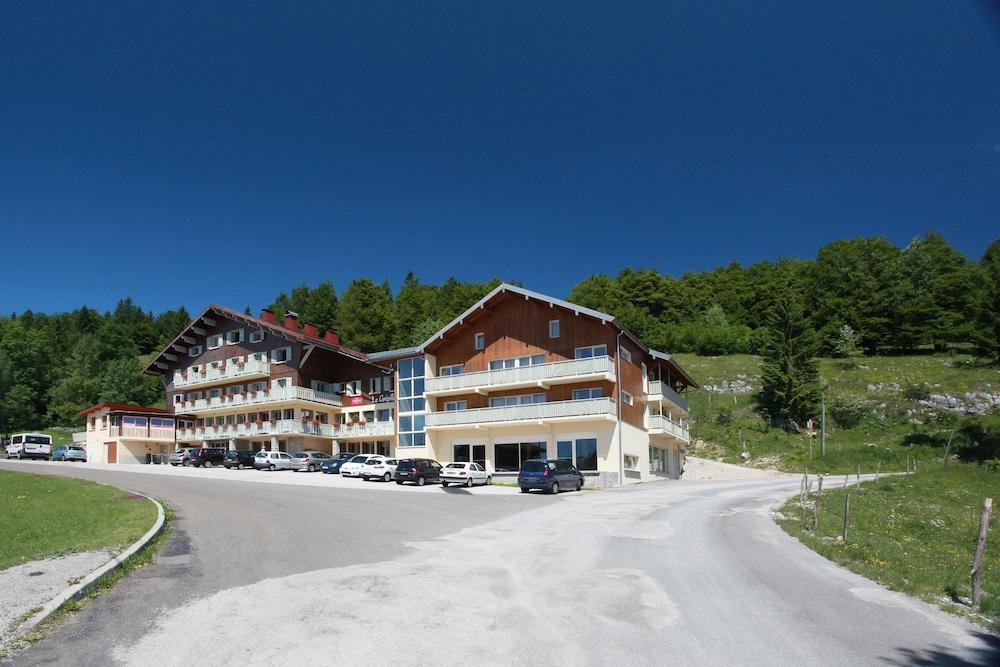 Village Vacances Le Grepillon Les Rousses Exteriér fotografie